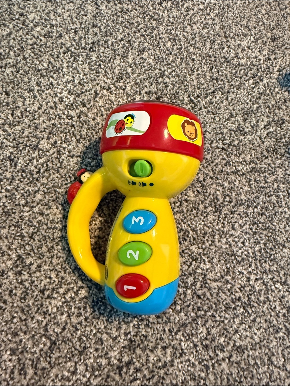 VTech Spin & Learn Color Flashlight - Picture 2 of 2